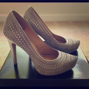 BCBG Perdra Heather Grey Pumps